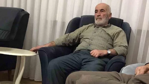 Ceviz Ağacından Düşen Şahıs Hayatını Kaybetti