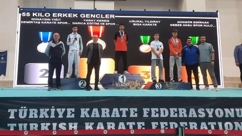 Darıca'da Üç Karateci Milli Takıma Seçildi