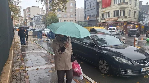 Kırklareli'de Sağanak Yağış Etkili Oluyor