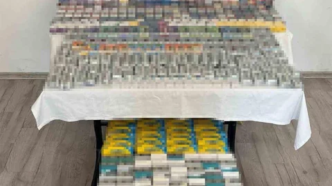 Manavgat'ta Kaçak Sigara Ele Geçirildi