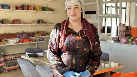 Hakkari'de 800 öğrenciye bakan Gülşen Yalçın’ın azmi dikkat çekiyor