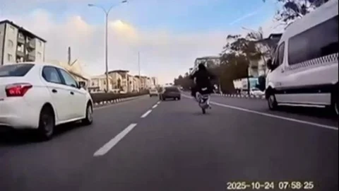 Trafik güvenliğini tehlikeye düşüren motosiklet sürücüsüne 54 bin TL ceza