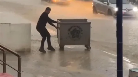 Tekirdağ'da Köprü Altları Suyla Dolduruldu