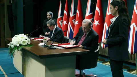 Cumhurbaşkanı Erdoğan Eurofighter Anlaşmasını Açıkladı