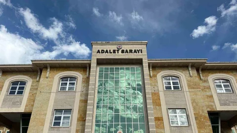 Uşak'ta Bıçaklı Saldırı Olayı
