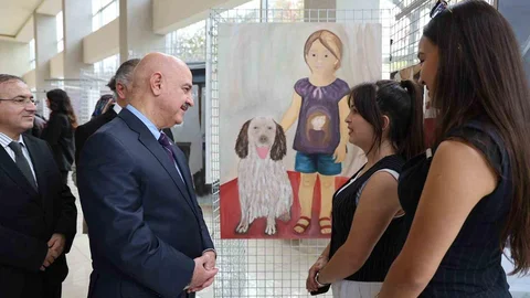 Düzce'de Öğrenci Eserleri Sergilendi