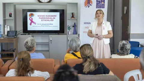 Mersin'de Meme Kanseri Eğitimi Verildi