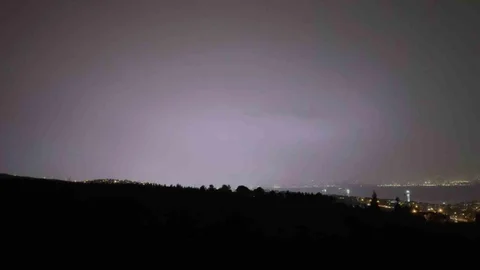 Kocaeli'de Şimşek Görsel Şöleni