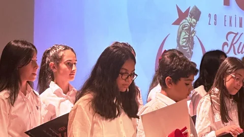 Cumhuriyet Coşkusu Erzurum'da Yaşandı