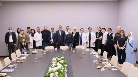 Biruni Üniversitesi'nde 100. nakil yapıldı