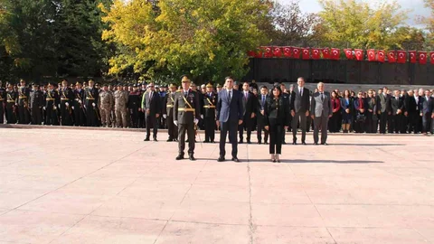 Tunceli’de Cumhuriyet Bayramı Coşkusu