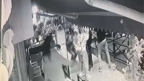 Bursa'da Kafe Saldırısı Yaşandı