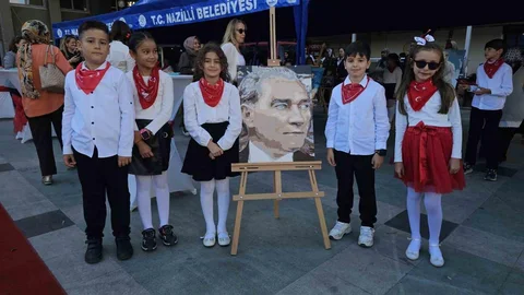 Nazilli'de Resim Sergisi Açıldı