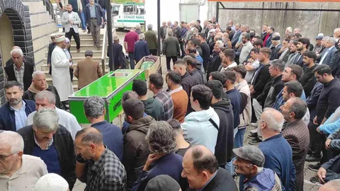 Erzurum'da Oğul Cenaze Töreni