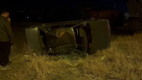 Erzincan'da Takla Atan Araç Kazası