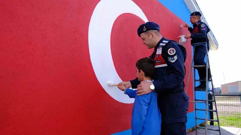 Bayburt'ta Öğrencilere Anlamlı Sürpriz