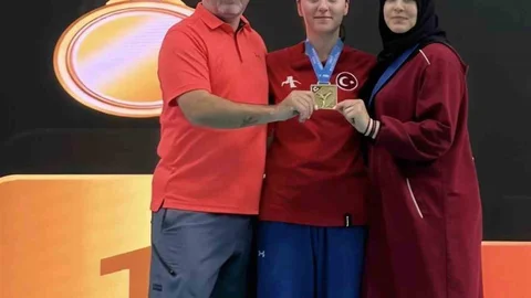 Tuğba Çürük'ten Büyük Başarı