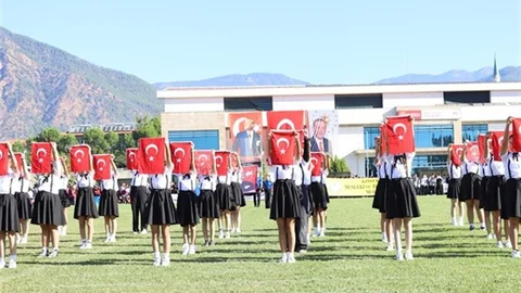 Cumhuriyet Bayramı Köyceğiz’de Coşkuyla Kutlandı