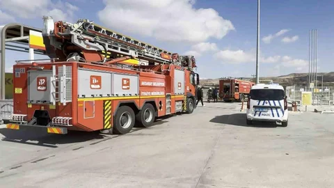 Aksaray'da Akaryakıt İstasyonu Yangını