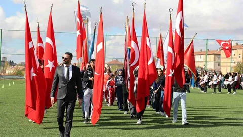 Bünyan ve Tomarza'da 29 Ekim Bayramı Coşkusu