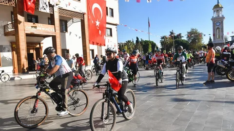 Manisa'da Bisiklet Turu Düzenlendi