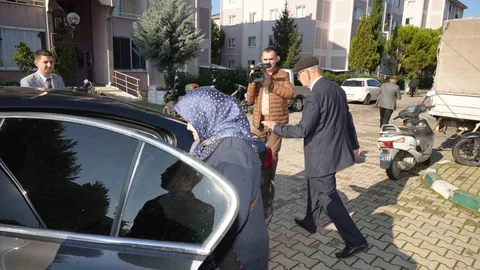 Bursa'da Şehit Ailesine Sürpriz Ziyaret