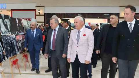 Bozüyük'te Atatürk Fotoğraf Sergisi