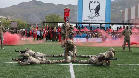 Tunceli'de Cumhuriyet Bayramı Kutlaması