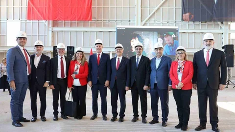 Cumhuriyet Coşkusu İzmir'de Yaşandı