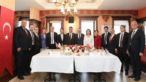 Mersin Barosu Cumhuriyet Resepsiyonu Düzenledi