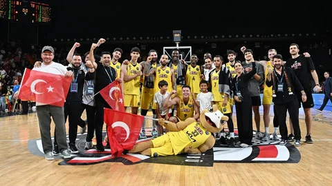 Mersin. Spor Kulübü 29 Ekim’de Tarih Yazdı: 81-73