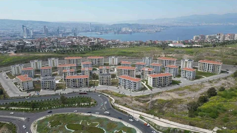 İzmir'de Deprem Sonrası Konutlar