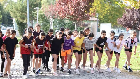 Elazığ'da Cumhuriyet Coşkusu Sporla Yaşandı