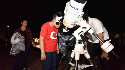 Kepez’de Bilimle Gece Gözlemi Yapıldı