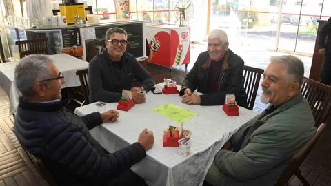 Osmangazi'de Briç Turnuvası Düzenlendi