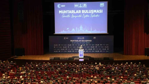 Konya'da Muhtarlarla Eğitim Toplantısı