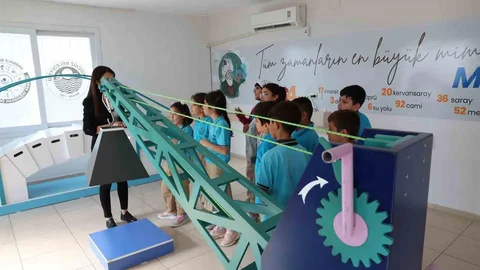 Geleceğin Bilim İnsanları Mersin'de Yetişiyor