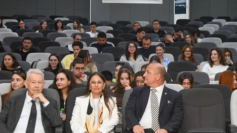 Yargıtay Üyesi Dudu İrem Toros, Çağ Üniversitesi Hukuk Fakültesi Öğrencileriyle Bir Araya Geldi