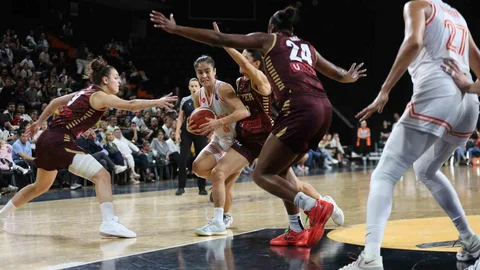 ÇİMSA ÇBK Mersin'le Umana Reyer Venezia Maç Sonucu