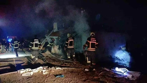 Çorum'da Müstakil Ev Yangını