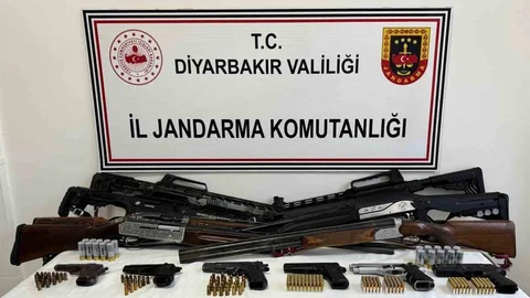 Diyarbakır'da Ruhsatsız Silah Operasyonu