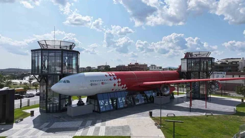 Kocaeli UçakPark Bilim Merkezi'ne İlgi Artıyor