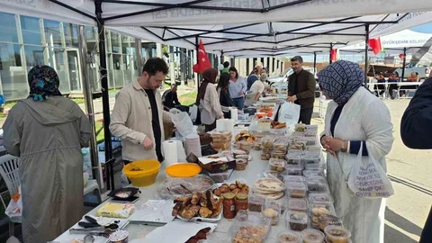 Kardeşlik Engel Tanımaz Hayır Çarşısı’ndan Gazze’ye Yardım