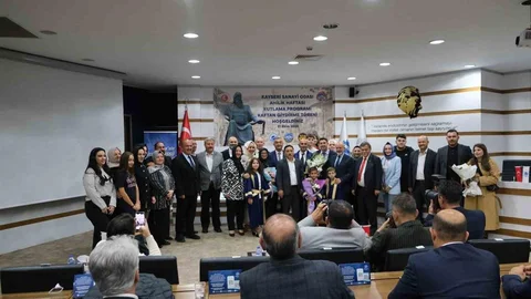 Kayseri'de Yılın Ahisi Ödülü Verildi