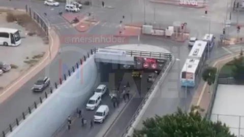 Sevgi Kavşağı’nda Zincirleme Kaza