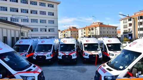 Gaziantep'e 16 Yeni Ambulans Tahsis Edildi