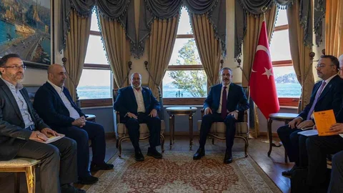 Hakan Fidan'dan Hamas ile Görüşme