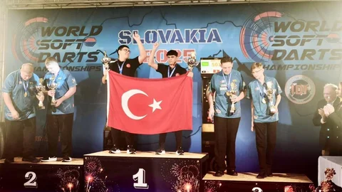 Elazığ'da Dünya Şampiyonluğu Başarısı