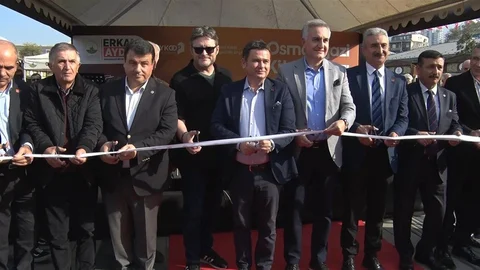 Bursa'da Edebiyat Fuarı Coşkusu