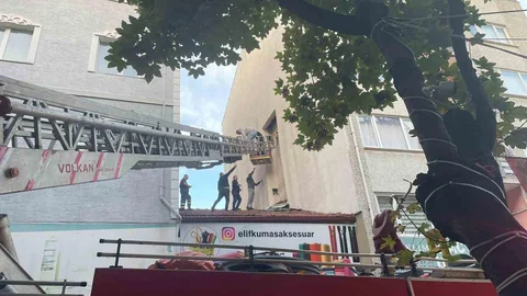 Bilecik'te Baca Boşluğuna Sıkıştı